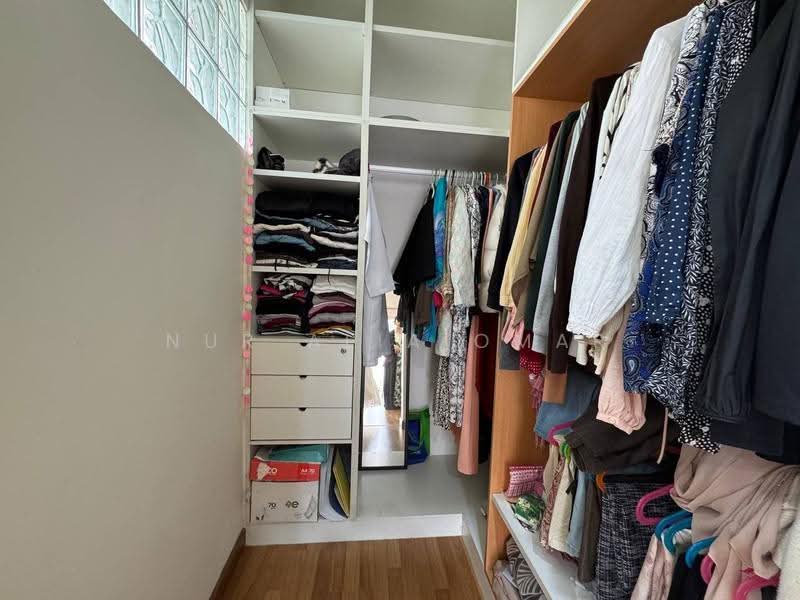 Rumah Berkembar untuk Dijual di Bukit Jelutong (Shah Alam) - Nur Alia Omar - Interior - PropertyGuru.com.my