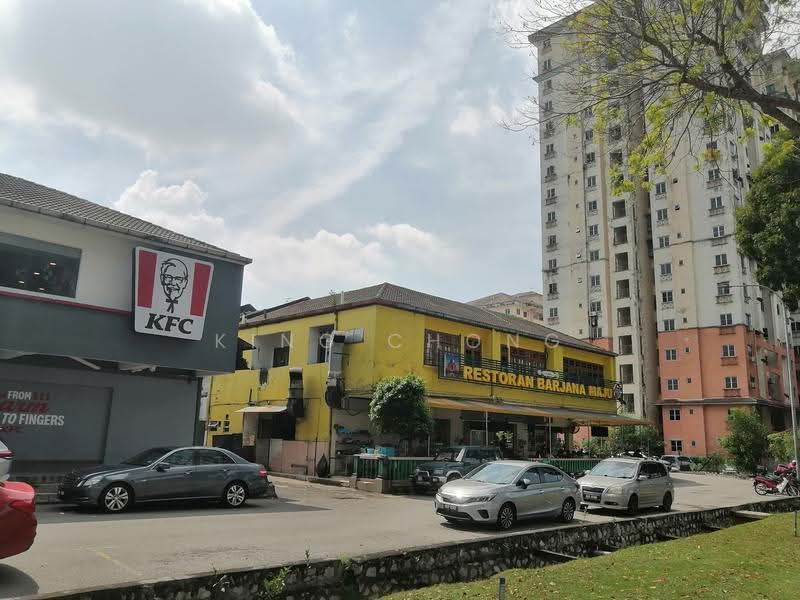 Shop for Rent in Seksyen 28, Taman Alam Megah (Shah Alam) - King Chong - Exterior - PropertyGuru.com.my