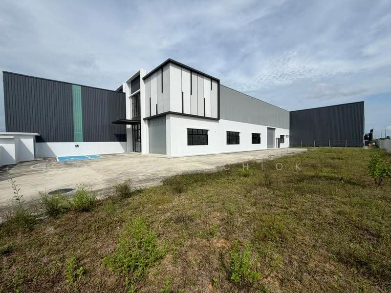 Factory for Rent in Eco Business Park 2 Senai (Senai) - Dasmond Chiok - Exterior - PropertyGuru.com.my