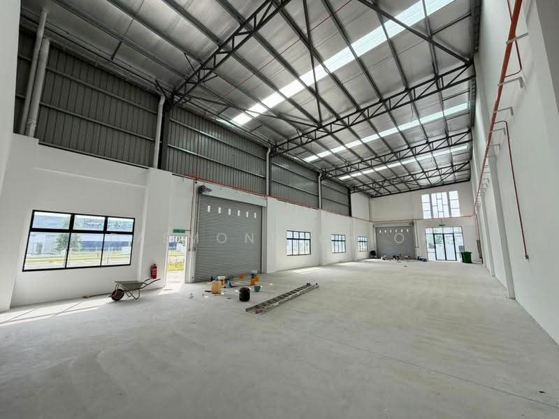 Factory for Rent in Eco Business Park 2 Senai (Senai) - Dasmond Chiok - Interior - PropertyGuru.com.my