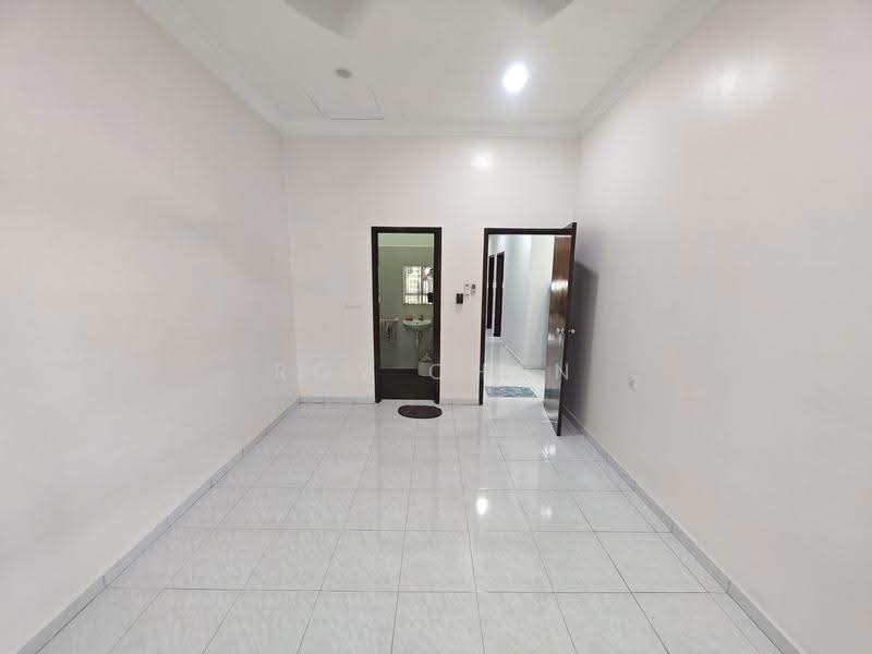 Rumah Teres 1.5-Tingkat untuk Disewa di Bandar Indahpura (Kulai) - Roy Chan - PropertyGuru.com.my