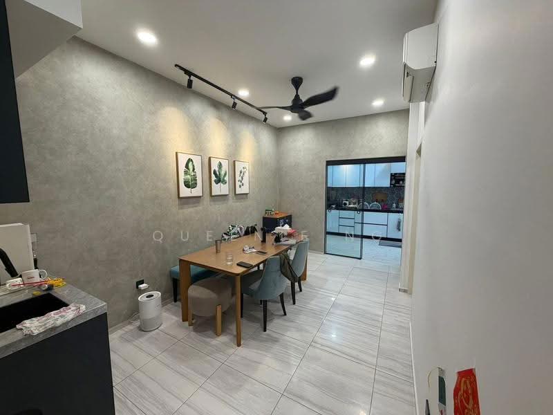 Rumah Kluster untuk Dijual di Masai (Johor) - Queenie Ng - Dining Room - PropertyGuru.com.my