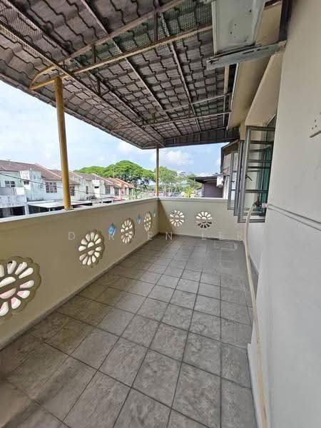 Rumah Teres 2-Tingkat untuk Dijual di Taman Puteri Wangsa (Ulu Tiram) - Darren Ler - PropertyGuru.com.my