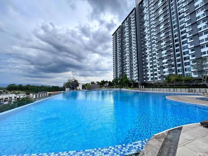 Kediaman Servis untuk Dijual di Kiara Plaza - WL Wan - Exterior - PropertyGuru.com.my