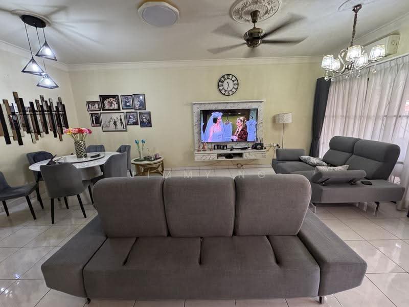 2-storey Terraced House for Sale in Bandar Damai Perdana (Cheras) - Jimmy Ng - Living Room - PropertyGuru.com.my