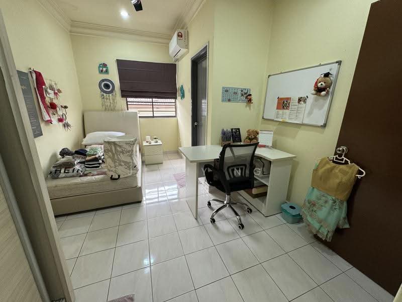 2-storey Terraced House for Sale in Bandar Damai Perdana (Cheras) - Jimmy Ng - Bedroom - PropertyGuru.com.my