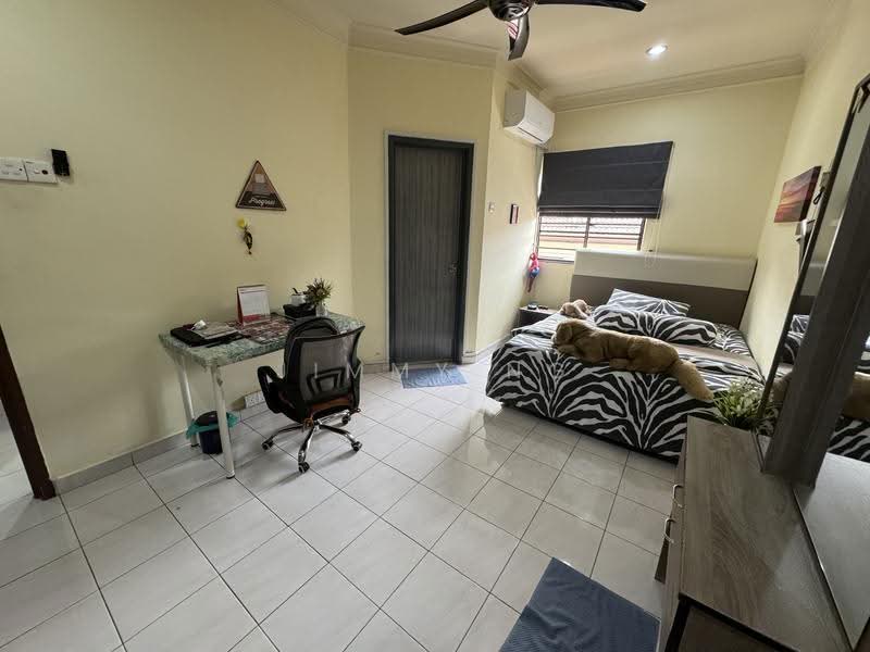 2-storey Terraced House for Sale in Bandar Damai Perdana (Cheras) - Jimmy Ng - Bedroom - PropertyGuru.com.my