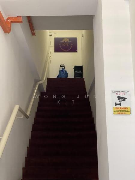 Shop / Office for Rent in Bangi (Selangor) - Wong Jun Kit - Corridor - PropertyGuru.com.my