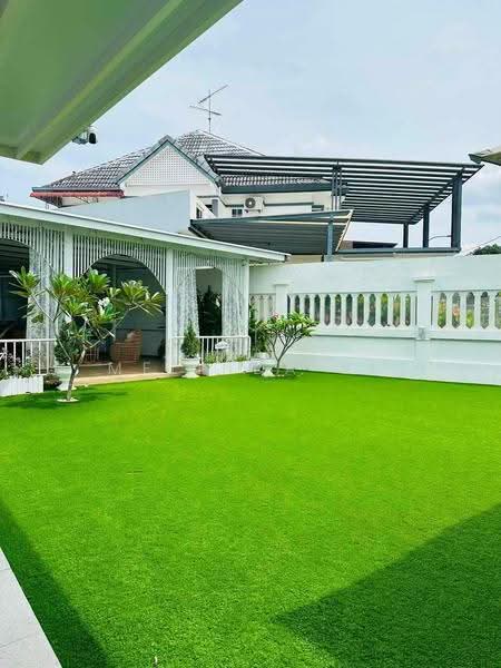 2-storey Terraced House for Sale in Taman Mutiara Rini (Skudai) - Melinda Ee - Exterior - PropertyGuru.com.my
