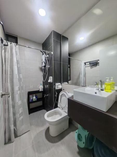 Kondominium untuk Disewa di Admiral Residences - Thomas Lam - Bathroom - PropertyGuru.com.my