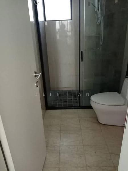 Condominium for Rent at The Cove Hillside Residence - Jeff Tan - Bathroom - PropertyGuru.com.my