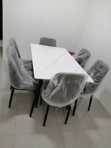 Condominium for Rent at The Cove Hillside Residence - Jeff Tan - Dining Room - PropertyGuru.com.my