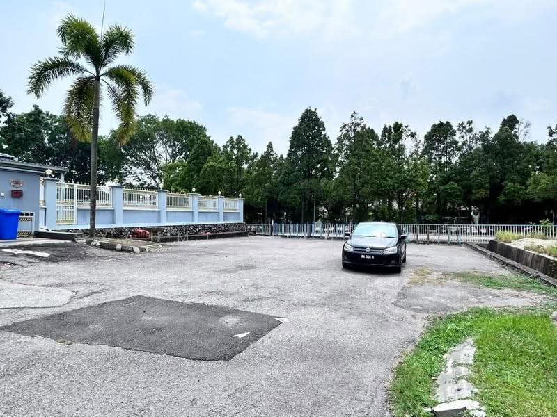 Semi-Detached House for Sale in Seksyen 7 (Shah Alam) - Syahmi Shahordin - Exterior - PropertyGuru.com.my