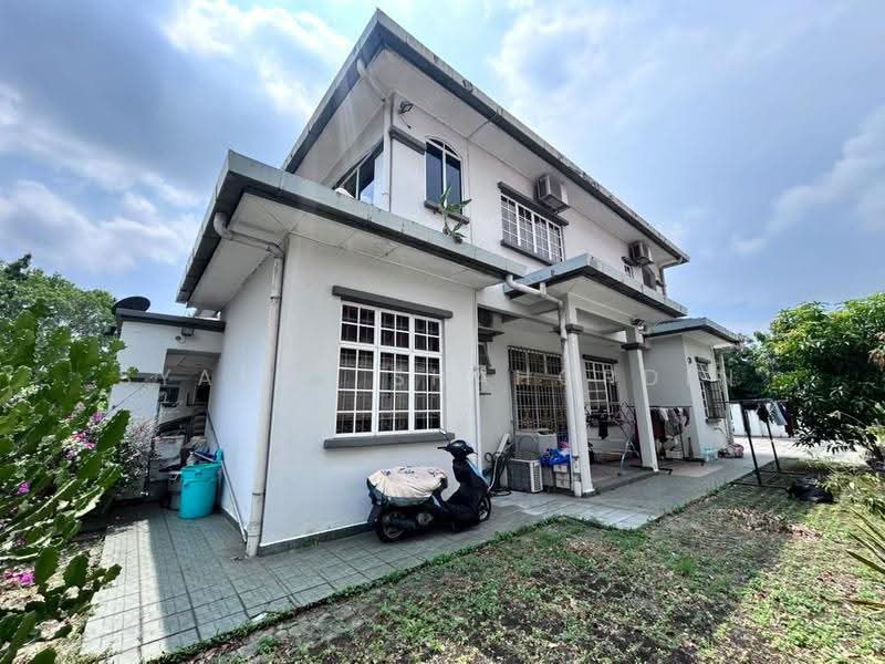 Semi-Detached House for Sale in Seksyen 7 (Shah Alam) - Syahmi Shahordin - Exterior - PropertyGuru.com.my