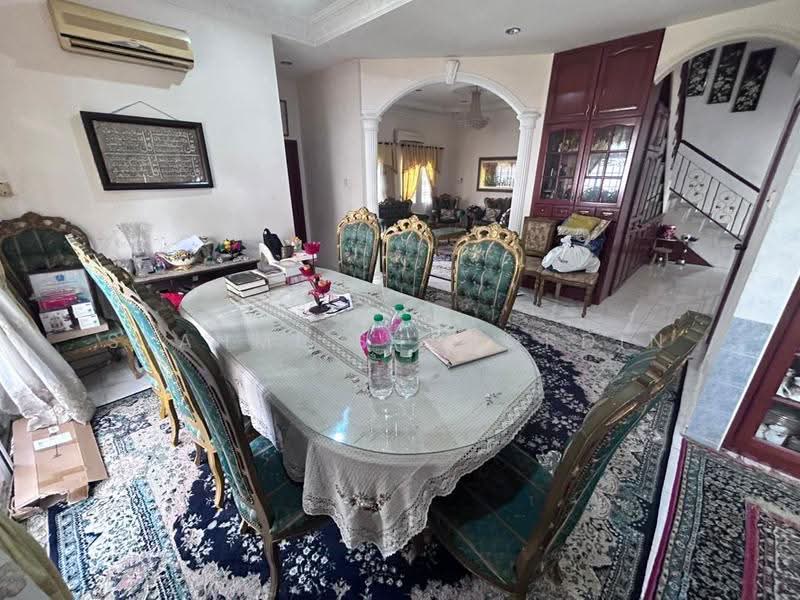Semi-Detached House for Sale in Seksyen 7 (Shah Alam) - Syahmi Shahordin - Dining Room - PropertyGuru.com.my