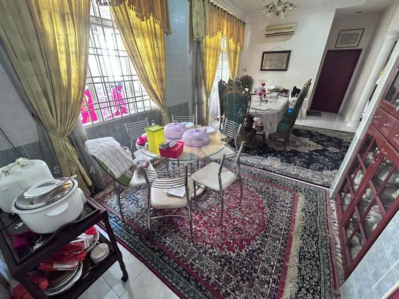 Semi-Detached House for Sale in Seksyen 7 (Shah Alam) - Syahmi Shahordin - Dining Room - PropertyGuru.com.my