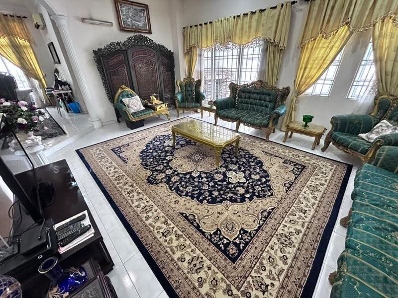 Semi-Detached House for Sale in Seksyen 7 (Shah Alam) - Syahmi Shahordin - Living Room - PropertyGuru.com.my