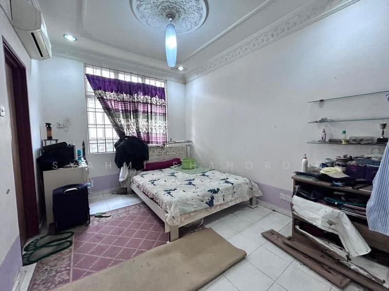 Semi-Detached House for Sale in Seksyen 7 (Shah Alam) - Syahmi Shahordin - Bedroom - PropertyGuru.com.my
