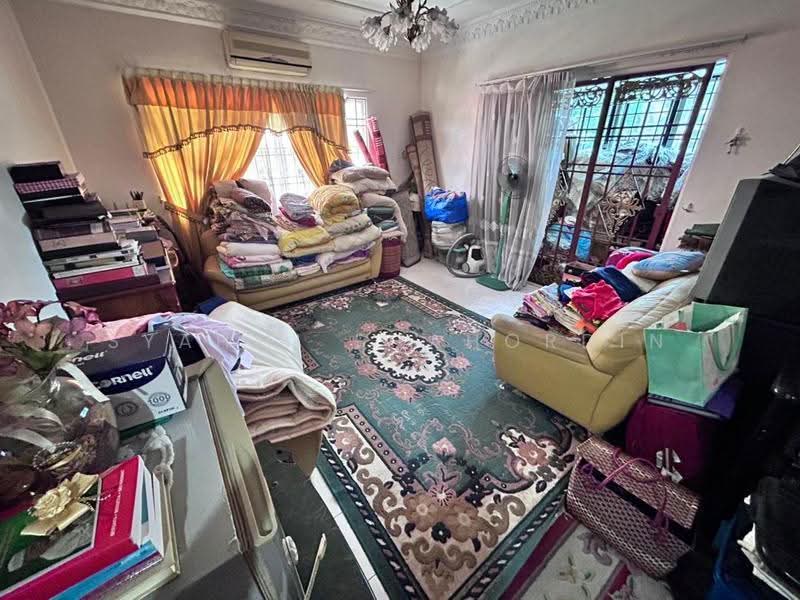 Semi-Detached House for Sale in Seksyen 7 (Shah Alam) - Syahmi Shahordin - Living Room - PropertyGuru.com.my