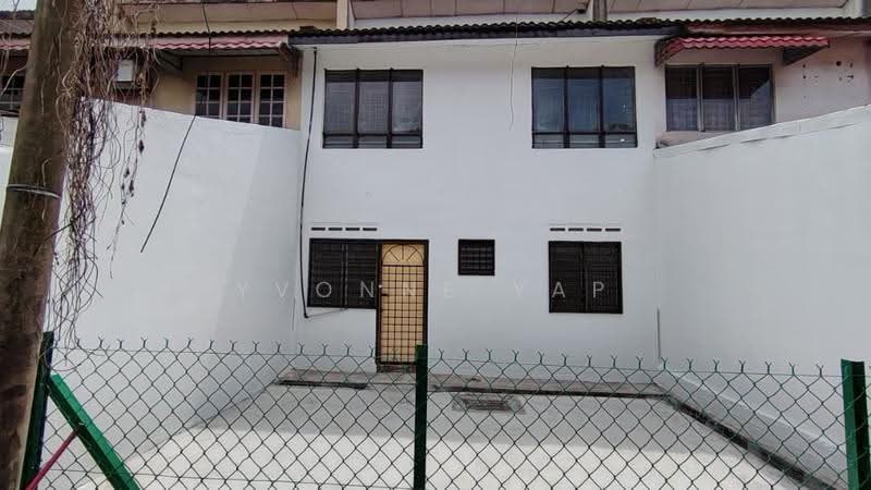 Rumah Teres 2-Tingkat untuk Dijual di Bukit Sentosa (Rawang) - Yvonne Yap - Exterior - PropertyGuru.com.my