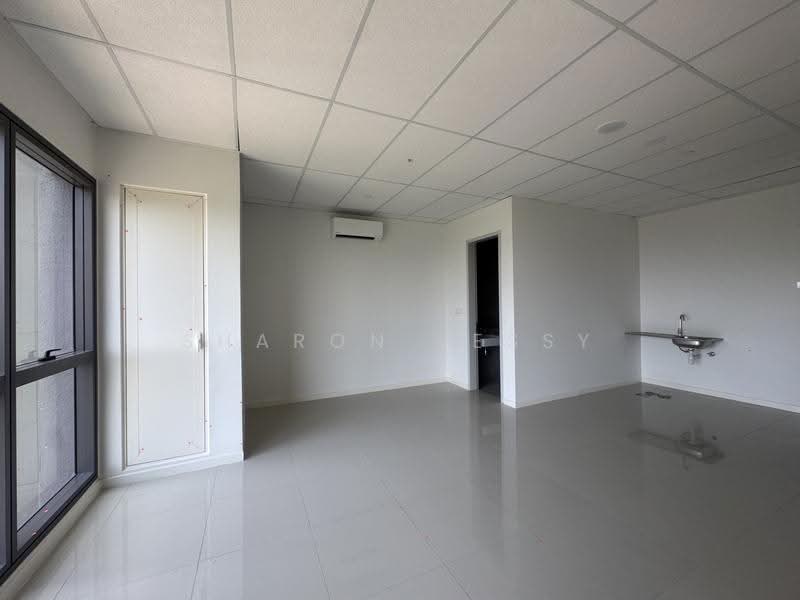 Office for Sale in Kota Damansara (Selangor) - Sharon Jessy - Interior - PropertyGuru.com.my