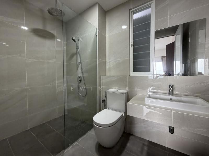 Kondominium untuk Dijual di Codrington Residence - Lewis Kam - Bathroom - PropertyGuru.com.my