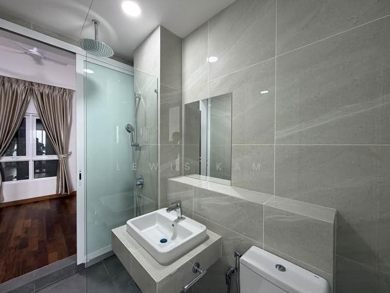 Kondominium untuk Dijual di Codrington Residence - Lewis Kam - Bathroom - PropertyGuru.com.my
