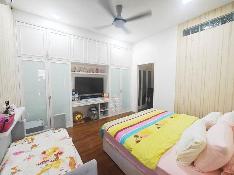 Rumah Kluster untuk Dijual di Taman Sutera Utama (Skudai) - Queenie Ng - PropertyGuru.com.my