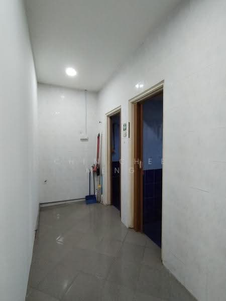 Shop / Office for Rent in Cheras (Selangor) - Chin Chee Meng - Corridor - PropertyGuru.com.my