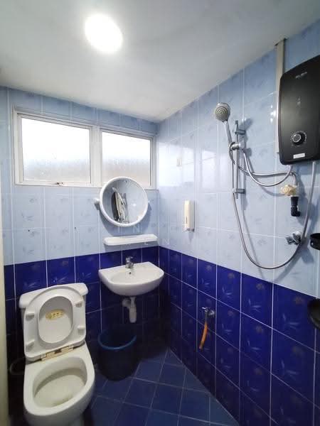Shop / Office for Rent in Cheras (Selangor) - Chin Chee Meng - Bathroom - PropertyGuru.com.my
