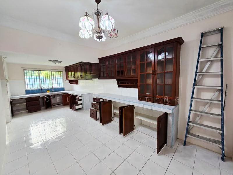 2-storey Terraced House for Sale in Taman Sri Jelok (Kajang) - Celestine Ting - Kitchen - PropertyGuru.com.my