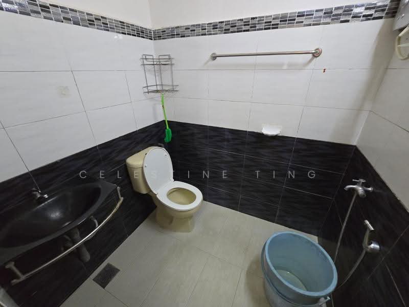 2-storey Terraced House for Sale in Taman Sri Jelok (Kajang) - Celestine Ting - Bathroom - PropertyGuru.com.my