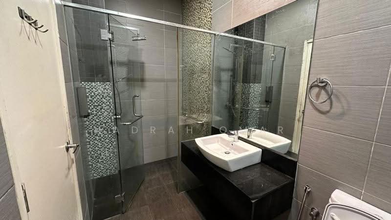 Bungalow House untuk Dijual di Ampang Jaya (Ampang) - Nadrah Omar - Bathroom - PropertyGuru.com.my
