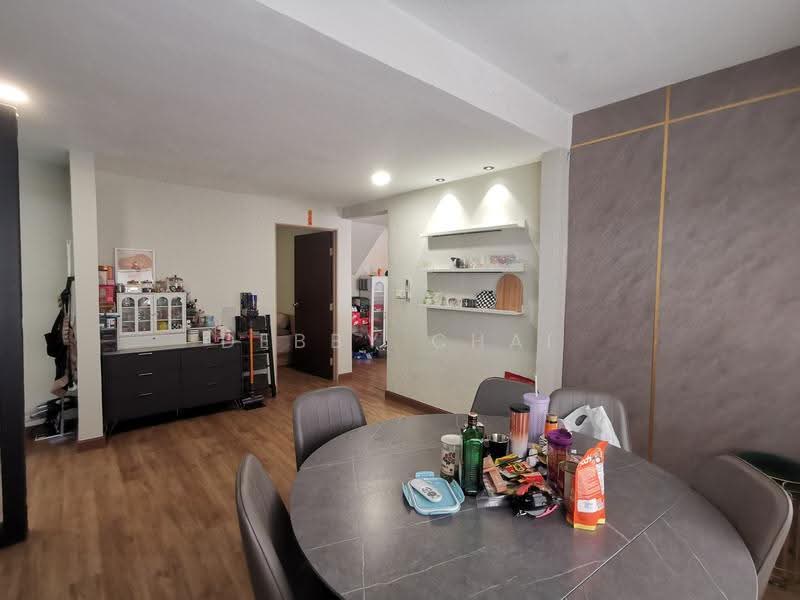 Rumah Teres 2-Tingkat untuk Dijual di Taman Putra Prima (Puchong) - Debby Chai - Dining Room - PropertyGuru.com.my