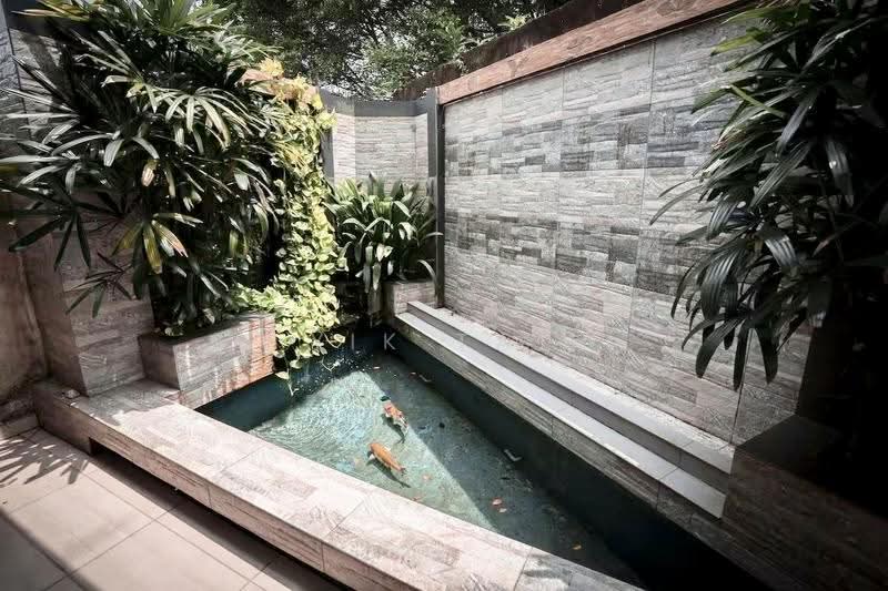 Bungalow House untuk Dijual di Taman Melodies (Johor Bahru) - Yik Tat - Garden - PropertyGuru.com.my