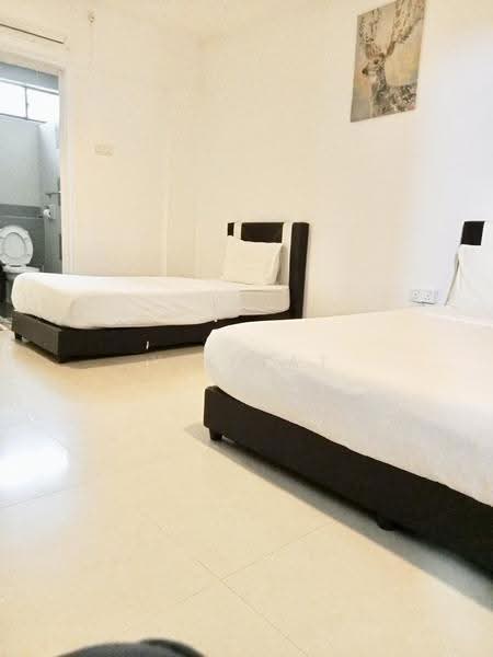 Bungalow House untuk Dijual di Taman Melodies (Johor Bahru) - Yik Tat - Bedroom - PropertyGuru.com.my