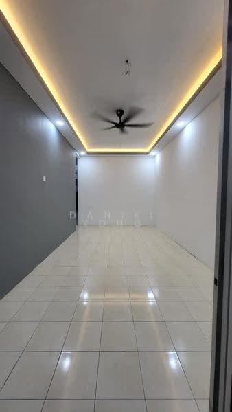 1-storey Terraced House for Sale in Kluang (Johor) - Daniel Yong - Living Room - PropertyGuru.com.my