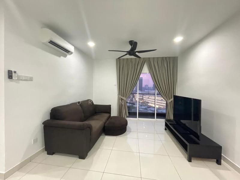 Kondominium untuk Disewa di Paraiso Residence @ The Earth - Adrian Loo - Living Room - PropertyGuru.com.my