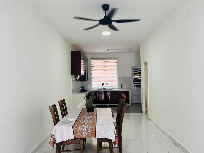 Terraced House for Rent in Kota Tinggi (Johor) - Hubert Pang - Kitchen - PropertyGuru.com.my