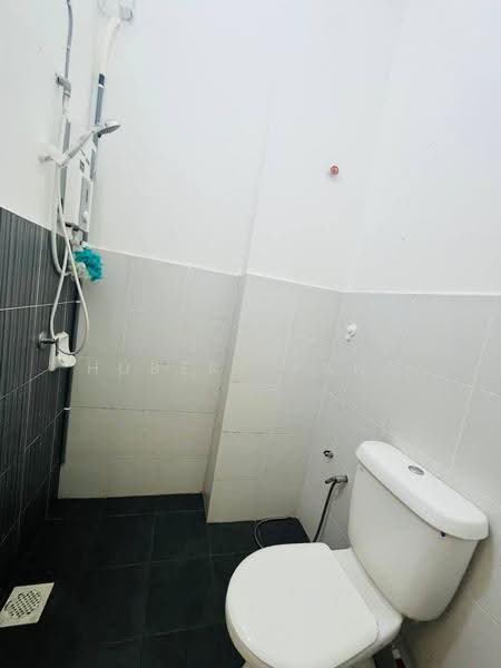 Terraced House for Rent in Kota Tinggi (Johor) - Hubert Pang - Bathroom - PropertyGuru.com.my