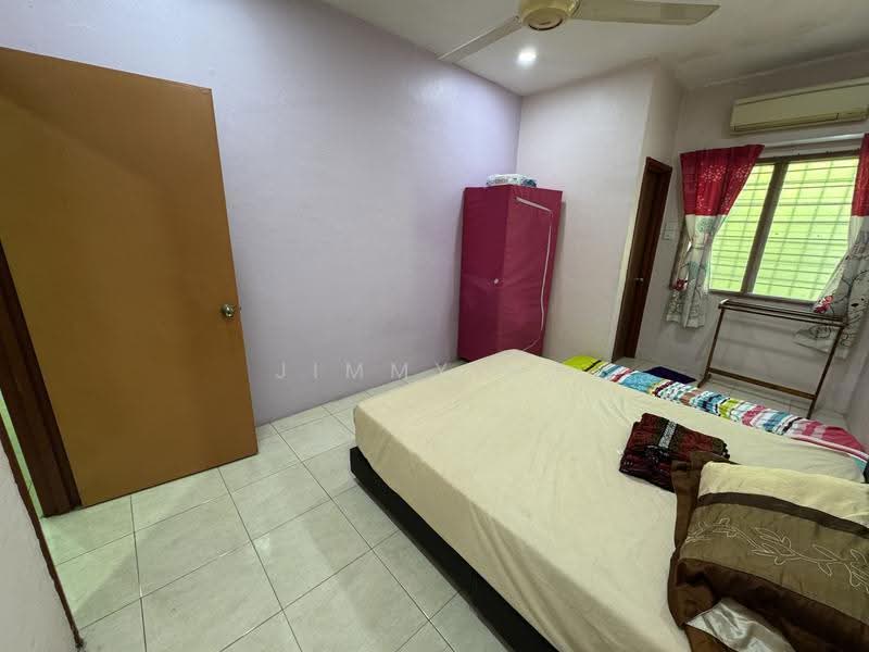 2-storey Terraced House for Sale in Bandar Damai Perdana (Cheras) - Jimmy Ng - Bedroom - PropertyGuru.com.my
