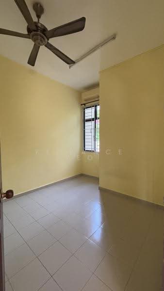 2-storey Terraced House for Sale in Taman Duyong Indah (Duyong) - Florance Yeo - Bedroom 2 - PropertyGuru.com.my