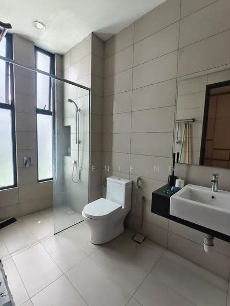 Bungalow House untuk Dijual di Masai (Johor) - Queenie Ng - Bathroom - PropertyGuru.com.my
