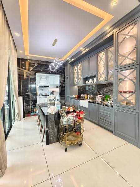 Bungalow House untuk Dijual di Masai (Johor) - Queenie Ng - Kitchen - PropertyGuru.com.my