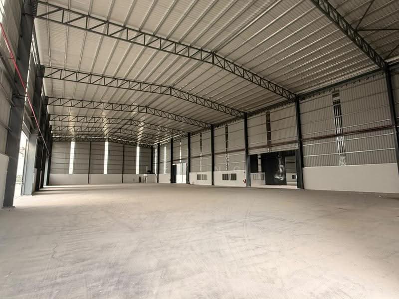 Warehouse for Rent in Bandar Pinggiran Subang (Shah Alam) - Leo Ng - Interior - PropertyGuru.com.my