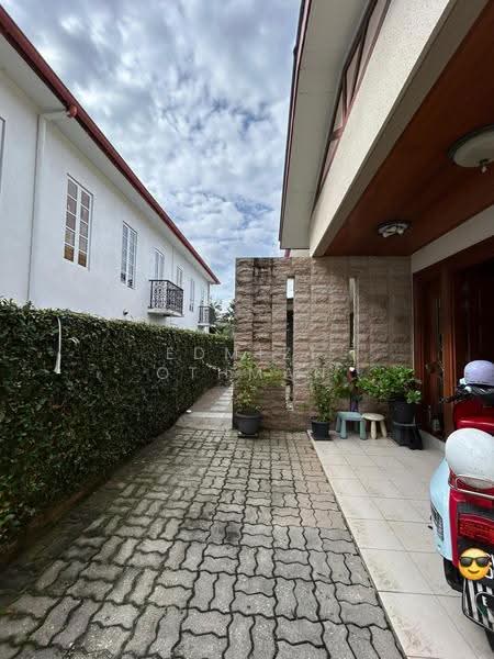 Bungalow House untuk Dijual di Ampang (Selangor) - Edmizi Othman - Exterior - PropertyGuru.com.my