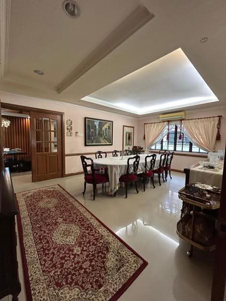 Bungalow House untuk Dijual di Ampang (Selangor) - Edmizi Othman - Dining Room - PropertyGuru.com.my