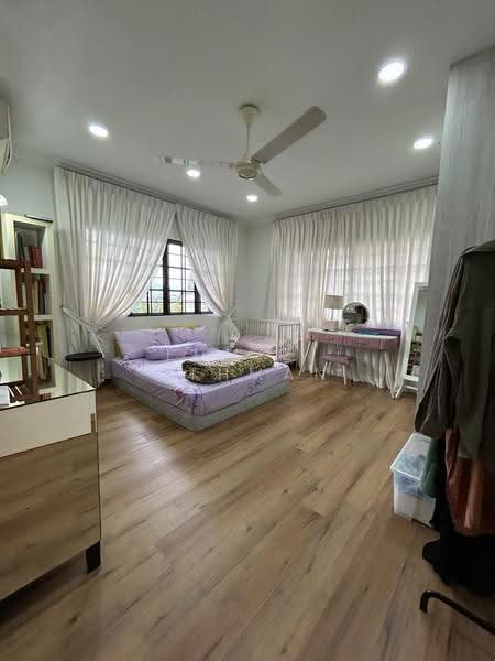 Bungalow House untuk Dijual di Ampang (Selangor) - Edmizi Othman - Bedroom - PropertyGuru.com.my