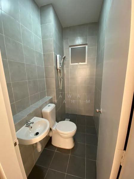 Kondominium untuk Disewa di Residensi Adelia 2 - Hawa Ibrahim - Bathroom - PropertyGuru.com.my
