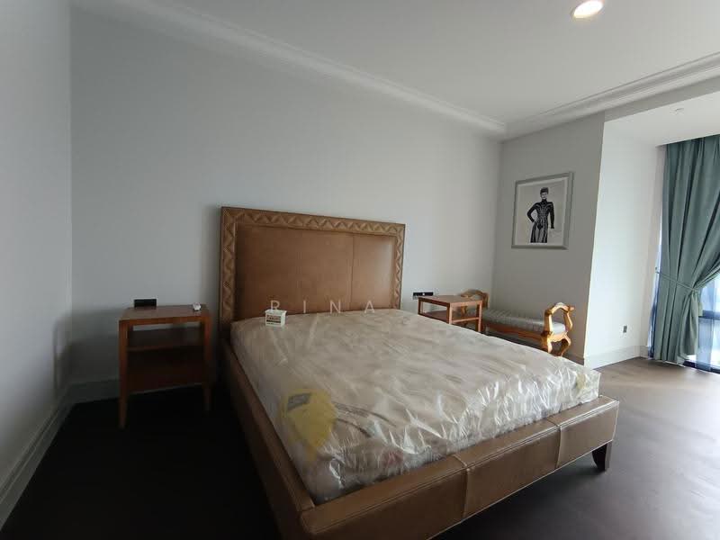 Kediaman Servis untuk Dijual di St Regis - Rina . - Bedroom - PropertyGuru.com.my